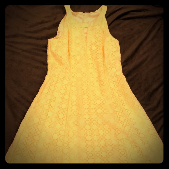 White House black market yellow dress - Picture 1 of 6